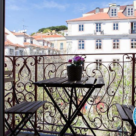 Alfama Sophisticate Flat With Balconies 2Bedrs 2Baths & Ac In 19Th Century Building Historic Center Lägenhet Lisboa Exteriör bild