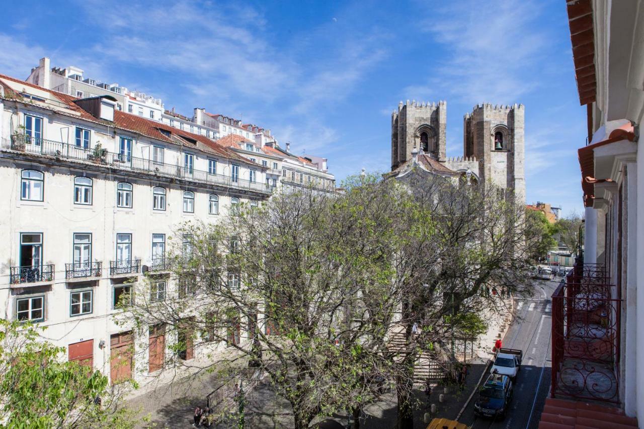 Alfama Sophisticate Flat With Balconies 2Bedrs 2Baths & Ac In 19Th Century Building Historic Center Lägenhet Lisboa Exteriör bild